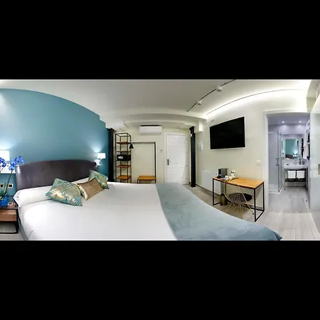 Plaza Nueva Pensión 4*