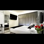 Plaza Nueva 4*
