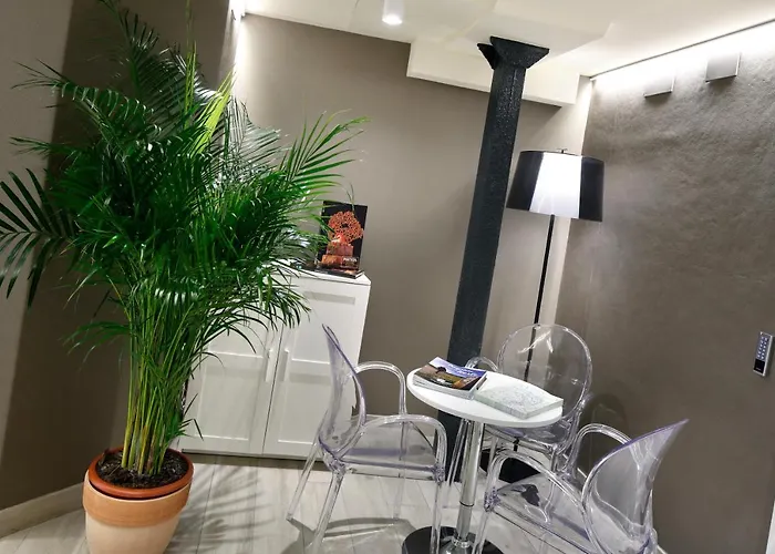 招待所 Plaza Nueva 3*